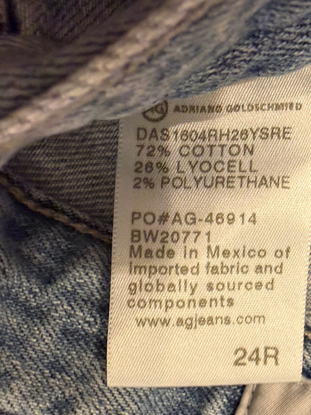 AG Adriano Goldschmied the Nikki Short relaxed skinny Denim cutoff Shorts - 24 - Picture 7 of 10